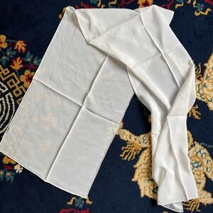 100% Silk scarf